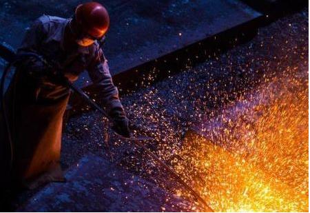 工信部：到2020年中國原材料產(chǎn)品質(zhì)量明顯提高，構(gòu)建世界級(jí)先進(jìn)制造業(yè)集群??