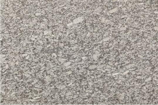 大而薄，是瓷磚石材行業(yè)發(fā)展的必然趨勢，薄型化是必然的發(fā)展方向??