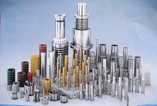 我國(guó)模具設(shè)計(jì)制造水平在總體上要比德、美等國(guó)家落后，不斷提升技術(shù)水平才是根本