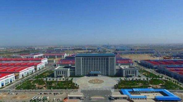 前三季度，蘭州新區(qū)裝備制造業(yè)完成產(chǎn)值165.22億元，同比增長(zhǎng)64.7%，占工業(yè)總產(chǎn)值84.4%