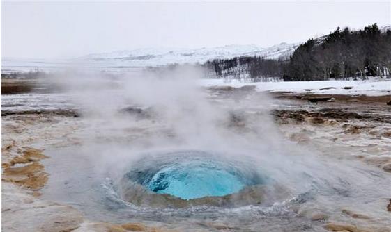 地?zé)崮茏鳛橐环N極具競爭力的清潔可再生能源，發(fā)展前景廣闊