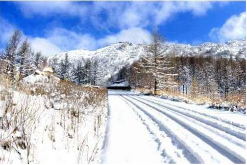 預計到2021～2022冰雪季，我國冰雪旅游人數(shù)將達到3.4億人次，冰雪旅游收入將達到6800億元