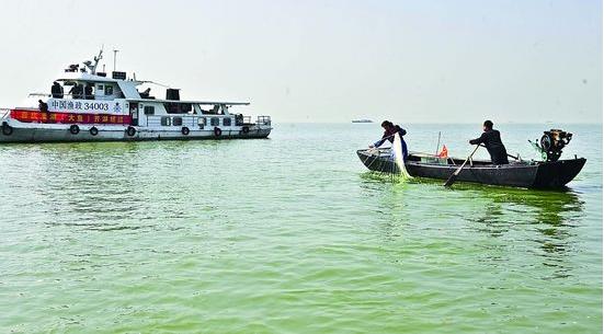 福州海洋與漁業(yè)部門實施《漁業(yè)捕撈許可管理規(guī)定》，強化漁船管理，便利漁民群眾?