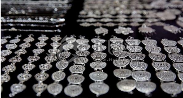 我國白銀飾品市場前景十分廣闊，擁有可觀的潛在消費(fèi)市場