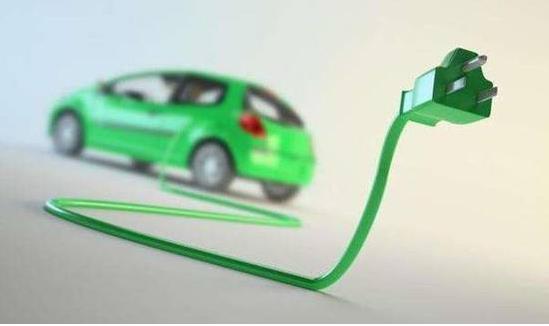 2018年全球電動(dòng)汽車銷量突破200萬(wàn)輛大關(guān)，達(dá)到201.8萬(wàn)輛，相比2017年增長(zhǎng)65%