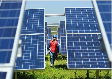 技術(shù)進(jìn)步和產(chǎn)業(yè)升級(jí)加快，成本顯著降低，光伏硅片已成為全球能源轉(zhuǎn)型的重要領(lǐng)域