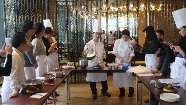 烹飪培訓行業(yè)市場格局及行業(yè)發(fā)展趨勢預測