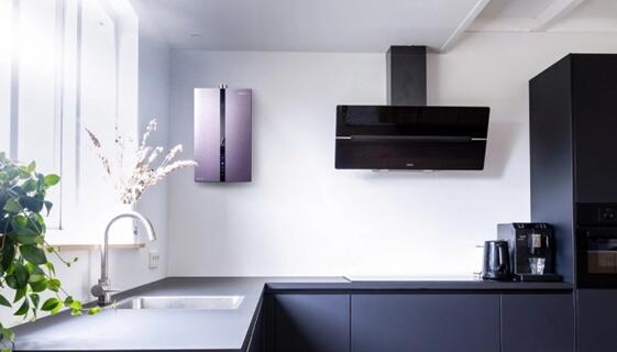 別讓熱水器束縛用戶生活！卡薩帝帶來(lái)洗浴場(chǎng)景新體驗(yàn)