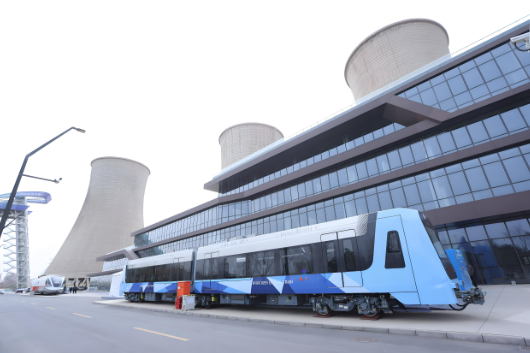 氫能作為清潔能源，被視為軌道交通領(lǐng)域減排的可行選擇，正持續(xù)升溫